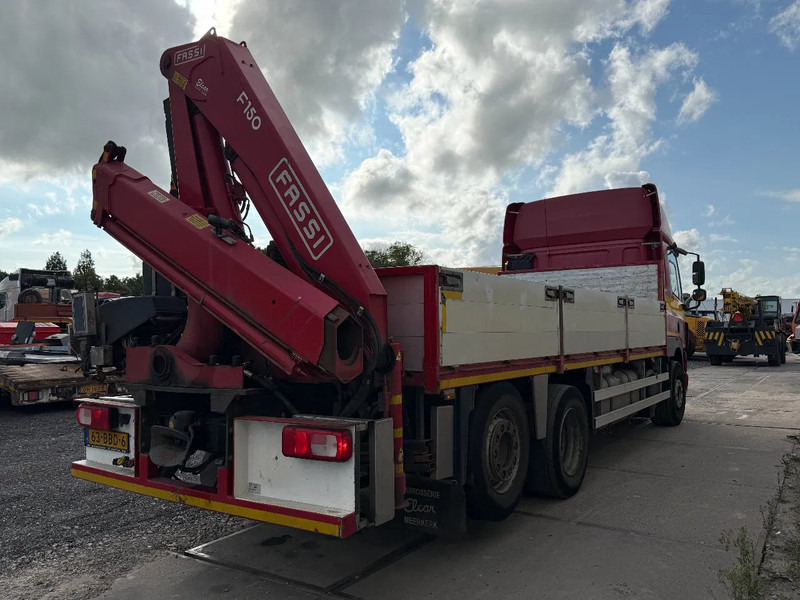 DAF CF 85.460 EEV 6X2 + FASSI F150 MET REMOTE CONTROL - משאית צד נופל/ שטוחה, משאית מנוף: תמונה 4 DAF CF 85.460 EEV 6X2 + FASSI F150 MET REMOTE CONTROL - משאית צד נופל/ שטוחה, משאית מנוף: תמונה 4