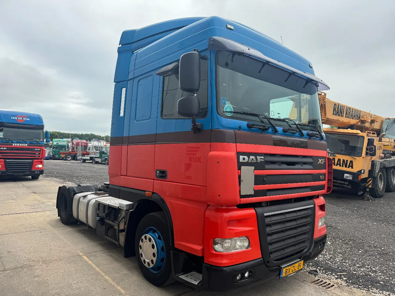 DAF XF 105.410 4X2 MEGA STANDKLIMA AIRCO - יחידת טרקטור: תמונה 3 DAF XF 105.410 4X2 MEGA STANDKLIMA AIRCO - יחידת טרקטור: תמונה 3