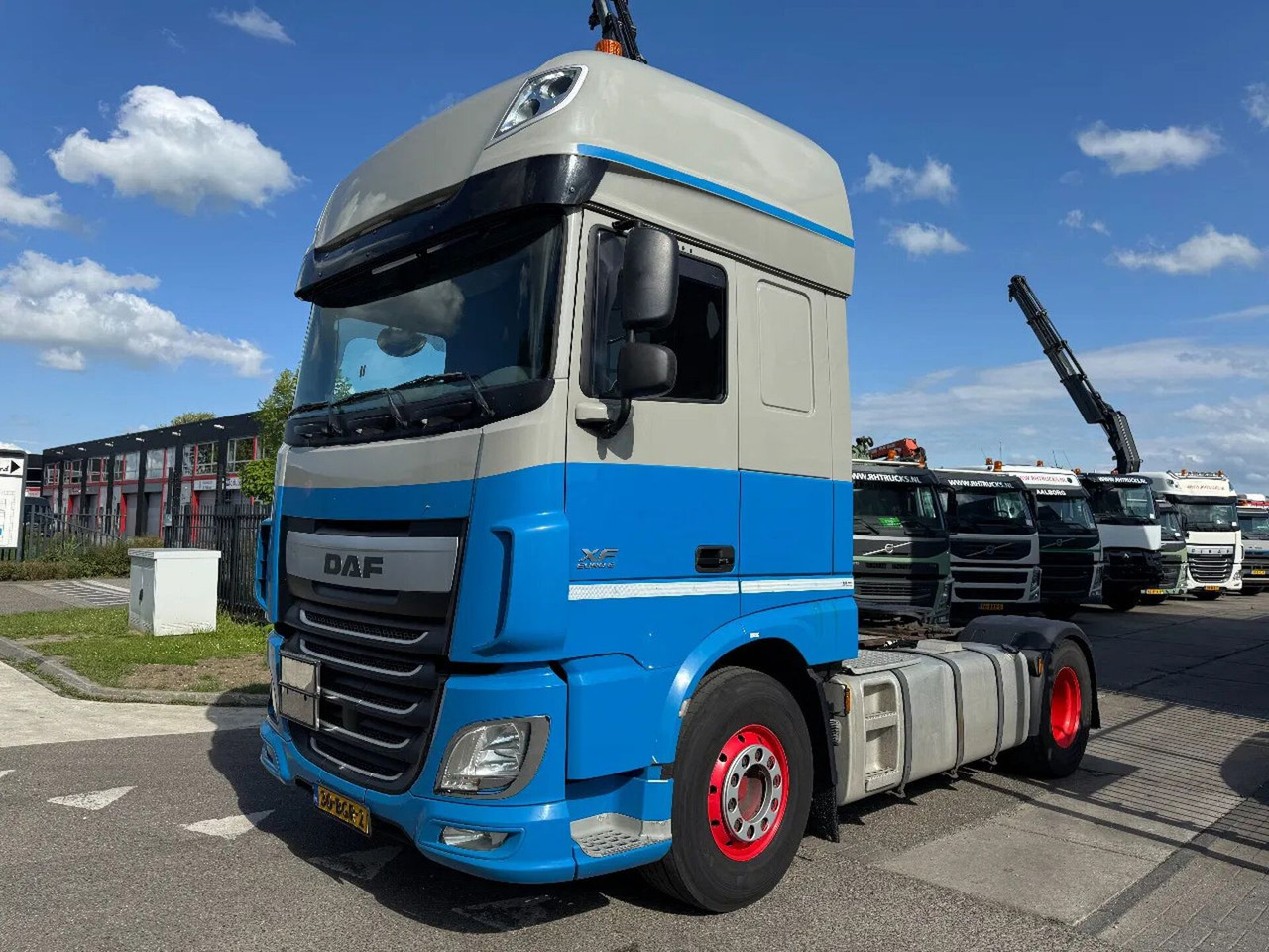 DAF XF 440 4X2 - EURO 6 + ADR + TÜV 12-2025 - יחידת טרקטור: תמונה 1 DAF XF 440 4X2 - EURO 6 + ADR + TÜV 12-2025 - יחידת טרקטור: תמונה 1