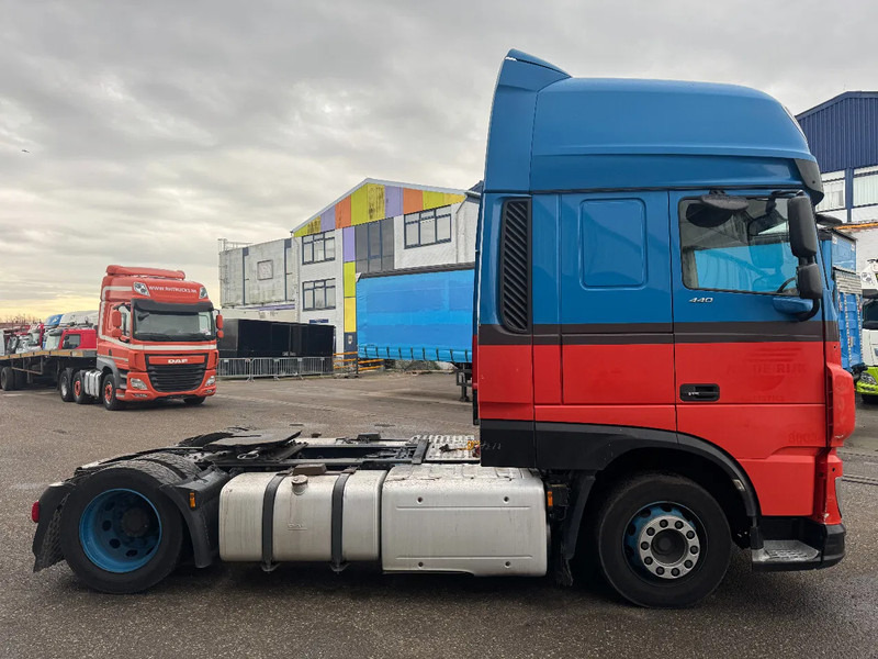 DAF XF 440 4X2 EURO 6 MEGA DOUBLE TANK - יחידת טרקטור: תמונה 4 DAF XF 440 4X2 EURO 6 MEGA DOUBLE TANK - יחידת טרקטור: תמונה 4