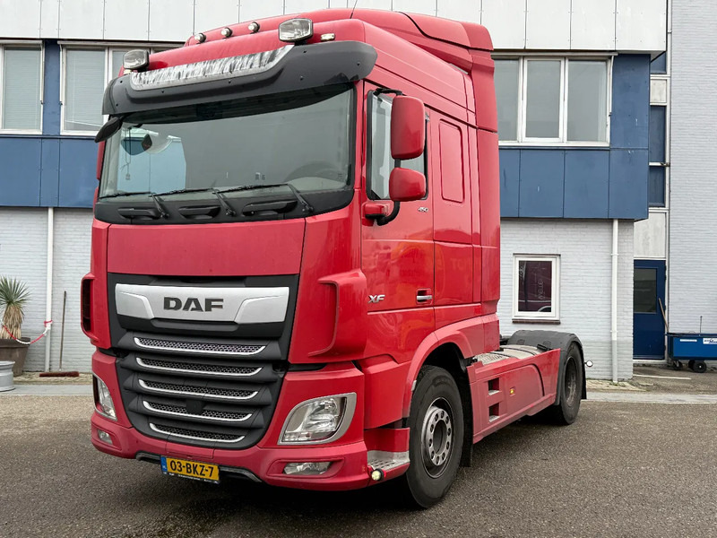 DAF XF 450 4X2 EURO 6 - FULL SPOILERS - APK 06/2026 - יחידת טרקטור: תמונה 1 DAF XF 450 4X2 EURO 6 - FULL SPOILERS - APK 06/2026 - יחידת טרקטור: תמונה 1