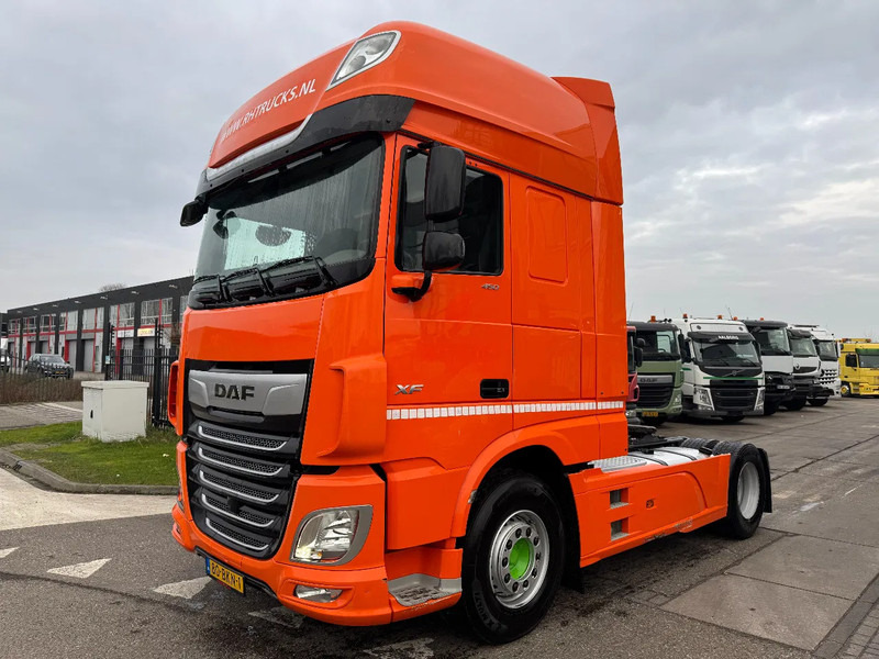 DAF XF 450 4X2 - EURO 6 + FULL SPOILER - יחידת טרקטור: תמונה 4 DAF XF 450 4X2 - EURO 6 + FULL SPOILER - יחידת טרקטור: תמונה 4
