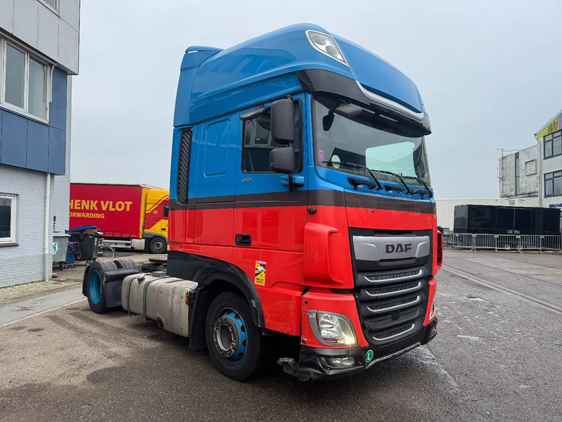 DAF XF 450 4X2 EURO 6 MEGA DOUBLE TANK - יחידת טרקטור: תמונה 3 DAF XF 450 4X2 EURO 6 MEGA DOUBLE TANK - יחידת טרקטור: תמונה 3
