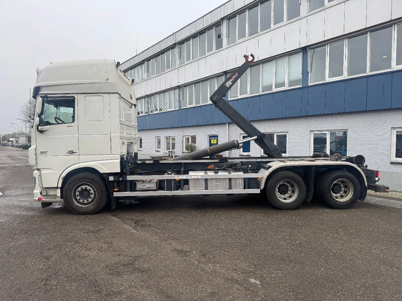 DAF XF 510 6X2 EURO 6 VDL 30T HOOK 2017 - משאית הרמת וו: תמונה 2 DAF XF 510 6X2 EURO 6 VDL 30T HOOK 2017 - משאית הרמת וו: תמונה 2