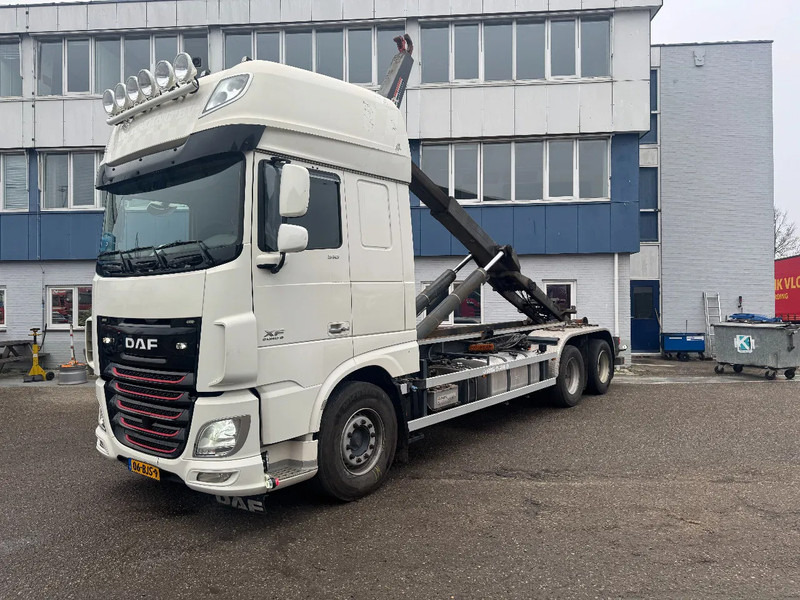 DAF XF 510 6X2 EURO 6 VDL 30T HOOK 2017 - משאית הרמת וו: תמונה 4 DAF XF 510 6X2 EURO 6 VDL 30T HOOK 2017 - משאית הרמת וו: תמונה 4