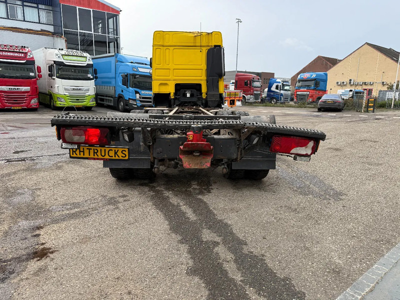 DAF XF 510 6X4 EURO 6 + RETARDER - משאית עם שלדת תא: תמונה 5 DAF XF 510 6X4 EURO 6 + RETARDER - משאית עם שלדת תא: תמונה 5