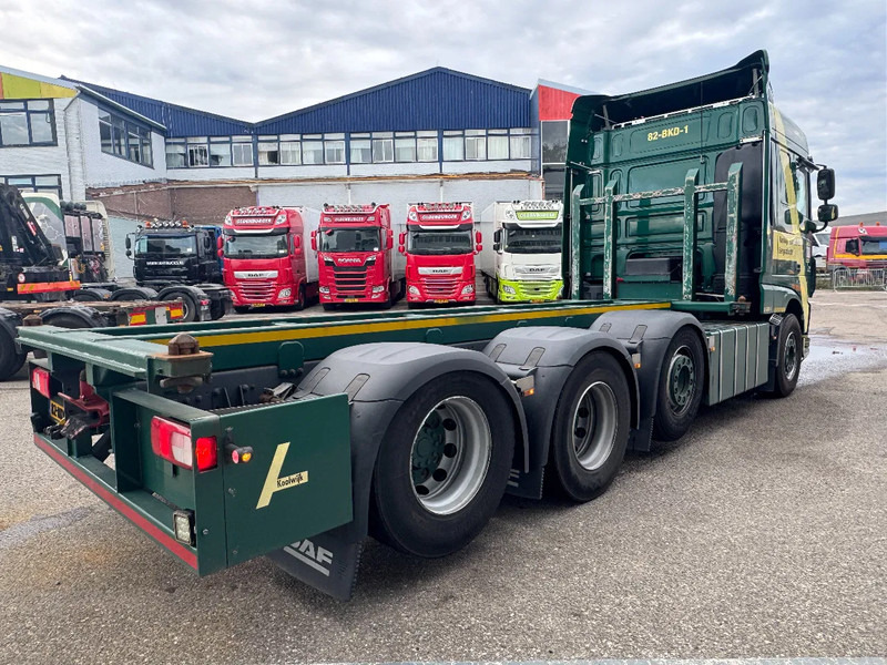 DAF XF 510 8X2 EURO 6 RETARDER TÜV TILL 08-2026 - מוביל מכולות/ משאית החלפת גוף: תמונה 5 DAF XF 510 8X2 EURO 6 RETARDER TÜV TILL 08-2026 - מוביל מכולות/ משאית החלפת גוף: תמונה 5