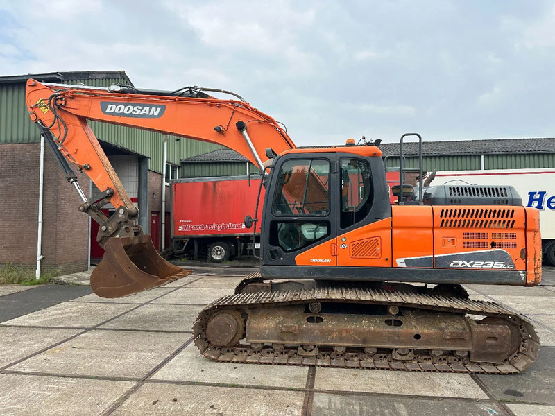 Doosan DX235LC 5 - ONLY 4226 HOURS - - מחפר סורק: תמונה 1 Doosan DX235LC 5 - ONLY 4226 HOURS - - מחפר סורק: תמונה 1