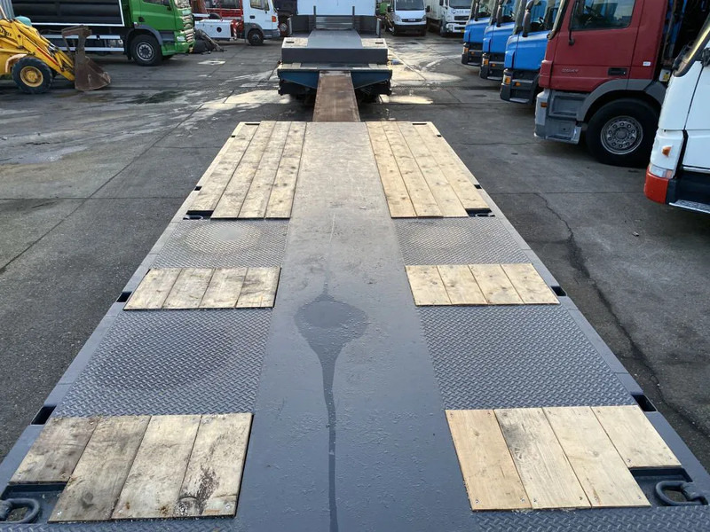 Goldhofer STN-L 3-38/80A - BED: 8,75 + 5,75 METER - סמיטריילר עם מטען נמוך: תמונה 5 Goldhofer STN-L 3-38/80A - BED: 8,75 + 5,75 METER - סמיטריילר עם מטען נמוך: תמונה 5