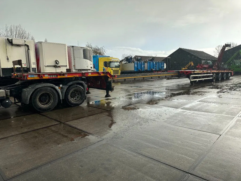 Goldhofer TRIPPLE EXTENDABLE , TOTALE 51 M 4 AXLE STEERING - סמיטריילר עם מטען נמוך: תמונה 3 Goldhofer TRIPPLE EXTENDABLE , TOTALE 51 M 4 AXLE STEERING - סמיטריילר עם מטען נמוך: תמונה 3