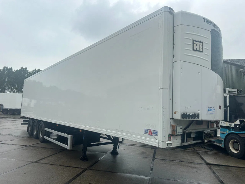 Gray and Adams + THERMO KING SLX 200 D&E - סמיטריילר עם קירור: תמונה 4 Gray and Adams + THERMO KING SLX 200 D&E - סמיטריילר עם קירור: תמונה 4
