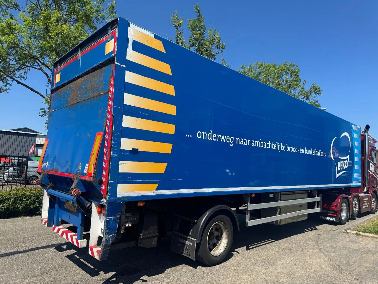 HRD SKFG - BPW AXLE + CARRIER VECTOR 1850MT - סמיטריילר עם קירור: תמונה 3 HRD SKFG - BPW AXLE + CARRIER VECTOR 1850MT - סמיטריילר עם קירור: תמונה 3