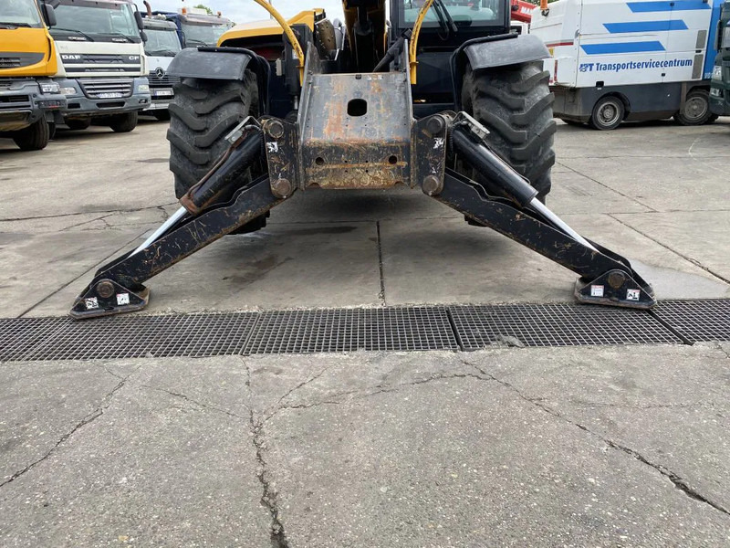 Haulotte HTL 4017 - 4X4X4 - 5.617 HOURS - 17 METER - 4.000 KG - מפעיל טלסקופי: תמונה 5 Haulotte HTL 4017 - 4X4X4 - 5.617 HOURS - 17 METER - 4.000 KG - מפעיל טלסקופי: תמונה 5