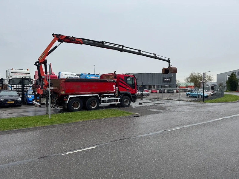 Iveco Trakker 500 6X4 EURO 6 KIPPER + PALFINGER PK18002 FULL STEEL - מזהיר, משאית מנוף: תמונה 5 Iveco Trakker 500 6X4 EURO 6 KIPPER + PALFINGER PK18002 FULL STEEL - מזהיר, משאית מנוף: תמונה 5