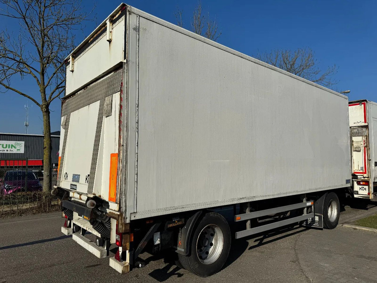 Jumbo MV 200 E + 2 AXLE BPW + DHOLLANDIA - קרון נגרר בתיבה סגורה: תמונה 2 Jumbo MV 200 E + 2 AXLE BPW + DHOLLANDIA - קרון נגרר בתיבה סגורה: תמונה 2