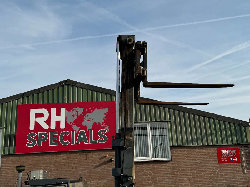 Kalmar M334 DCD 160-12 M334 DCD 160-12 - מלגזת סולר: תמונה 3 Kalmar M334 DCD 160-12 M334 DCD 160-12 - מלגזת סולר: תמונה 3