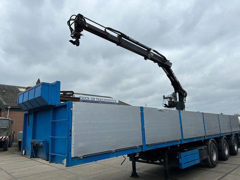 Kwb HIAB 130R-206-2006 - סמיטריילר צד נופל/ שטוח: תמונה 2 Kwb HIAB 130R-206-2006 - סמיטריילר צד נופל/ שטוח: תמונה 2