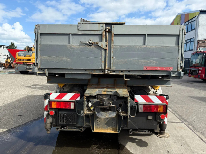 MAN 33.463 33-463 8x4 met 62 effer kraan 6x uitschuifbaar - משאית מנוף: תמונה 5 MAN 33.463 33-463 8x4 met 62 effer kraan 6x uitschuifbaar - משאית מנוף: תמונה 5
