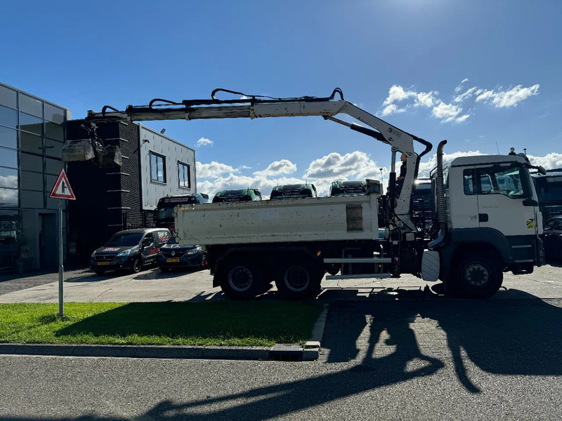 MAN TGS 26.400 6X4 HIAB 166D + REMOTE CONTROL + 2 WAYS KIPPER TÜV TILL 07-2025 - מזהיר, משאית מנוף: תמונה 5 MAN TGS 26.400 6X4 HIAB 166D + REMOTE CONTROL + 2 WAYS KIPPER TÜV TILL 07-2025 - מזהיר, משאית מנוף: תמונה 5