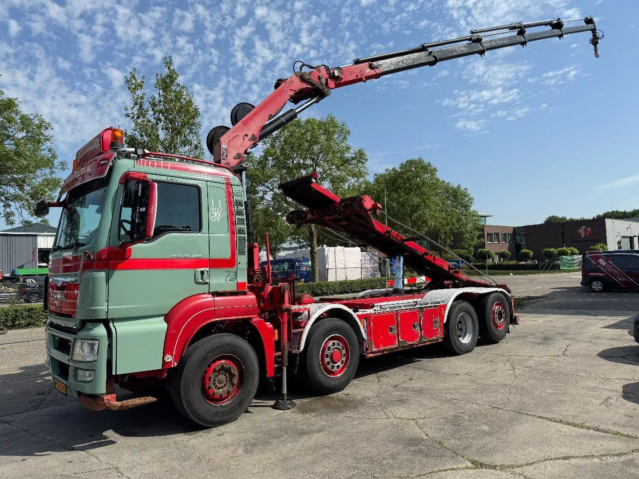 MAN TGS 35.480 8X4 HMF 2420 K5 + HMF ABLE + REMOTE C - משאית הרמת וו, משאית מנוף: תמונה 2 MAN TGS 35.480 8X4 HMF 2420 K5 + HMF ABLE + REMOTE C - משאית הרמת וו, משאית מנוף: תמונה 2