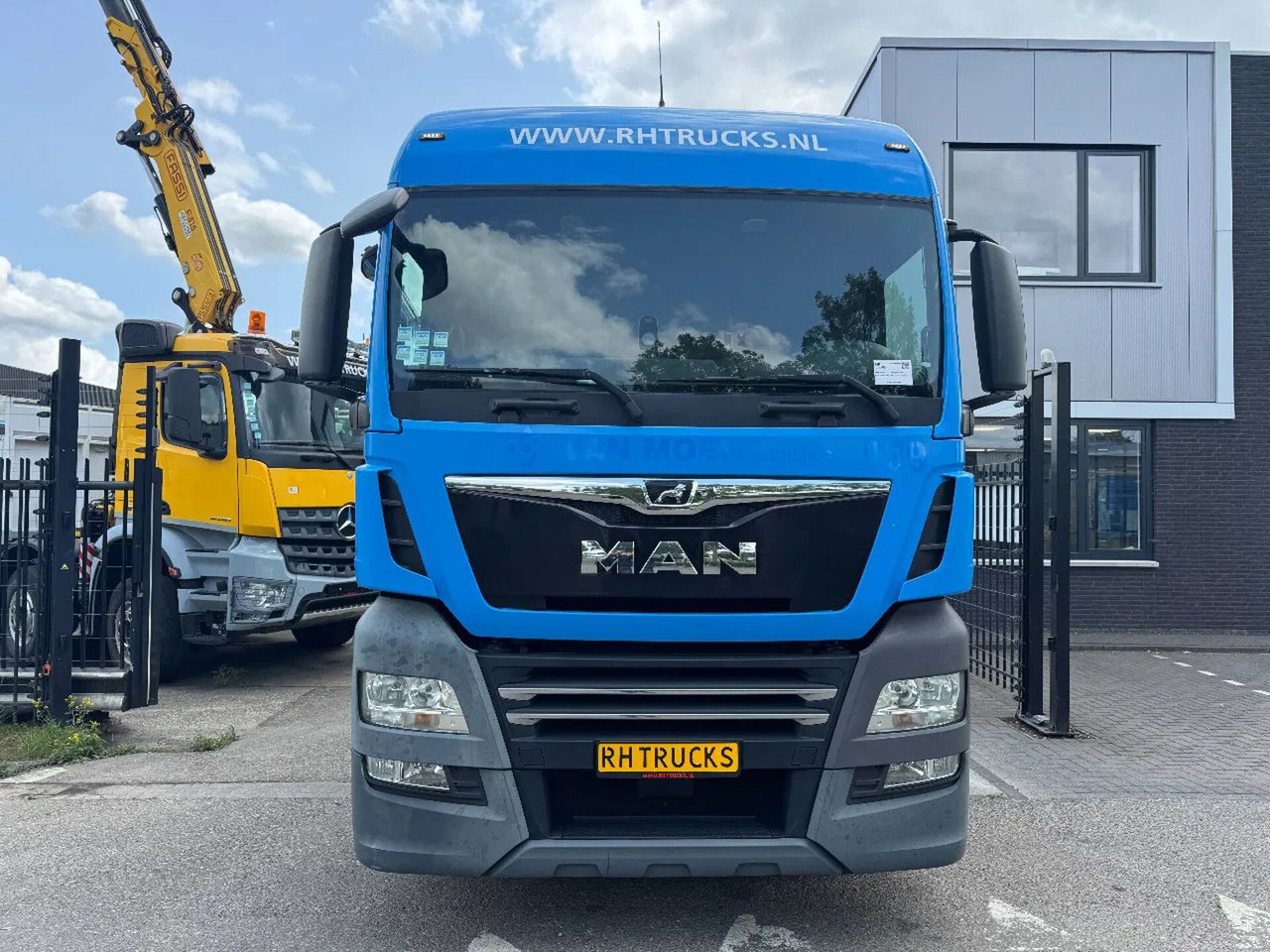 MAN TGX 18.460 4X2 EURO 6 ONLY 439042 KM TÜV TILL 02 - יחידת טרקטור: תמונה 2 MAN TGX 18.460 4X2 EURO 6 ONLY 439042 KM TÜV TILL 02 - יחידת טרקטור: תמונה 2