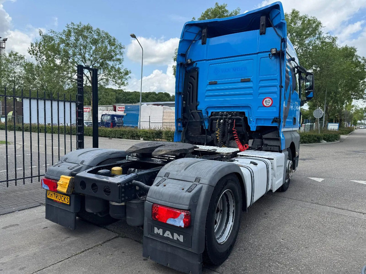MAN TGX 18.460 4X2 EURO 6 ONLY 439042 KM TÜV TILL 02 - יחידת טרקטור: תמונה 4 MAN TGX 18.460 4X2 EURO 6 ONLY 439042 KM TÜV TILL 02 - יחידת טרקטור: תמונה 4