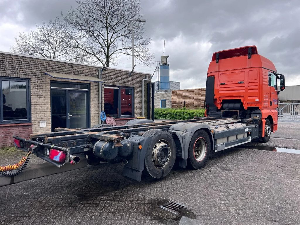 MAN TGX 26.440 XLX 6X2 EURO 5 - BDF CHASSIS + RETARD - מוביל מכולות/ משאית החלפת גוף: תמונה 4 MAN TGX 26.440 XLX 6X2 EURO 5 - BDF CHASSIS + RETARD - מוביל מכולות/ משאית החלפת גוף: תמונה 4