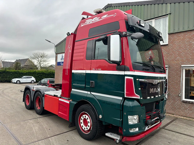 MAN TGX 33.560 6X4 ONLY 290400 KM, 113 TON - יחידת טרקטור: תמונה 4 MAN TGX 33.560 6X4 ONLY 290400 KM, 113 TON - יחידת טרקטור: תמונה 4