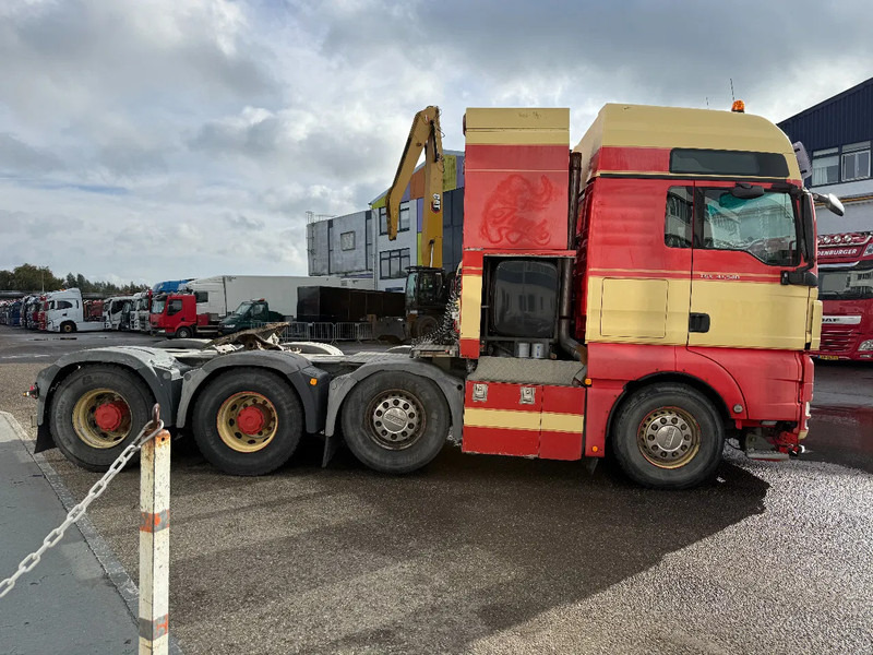 MAN TGX 41.540 8X4 170 TON+ RETARDER + PTO HYDRAULICS - ONLY 182.827 KM - יחידת טרקטור: תמונה 4 MAN TGX 41.540 8X4 170 TON+ RETARDER + PTO HYDRAULICS - ONLY 182.827 KM - יחידת טרקטור: תמונה 4