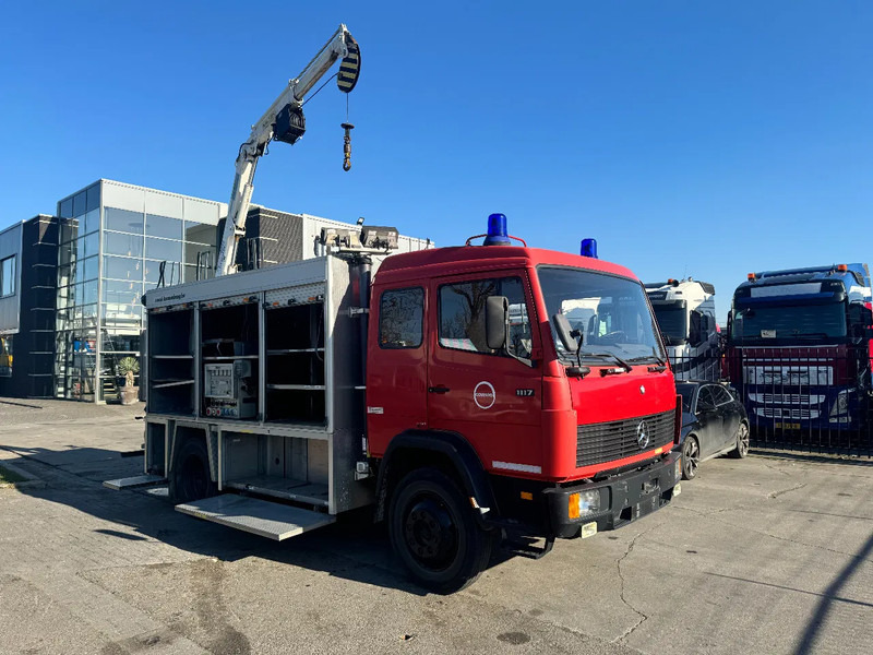 Mercedes-Benz 1117 4X2 FIRE TRUCK HIAB 050A ONLY 105787 KM - משאית אש: תמונה 2 Mercedes-Benz 1117 4X2 FIRE TRUCK HIAB 050A ONLY 105787 KM - משאית אש: תמונה 2