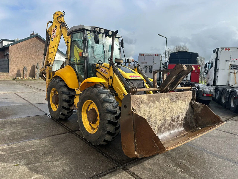 New Holland LB115B, CE, 240 MM MULTI PURPOSE LOADER BUCKET, 800 MM BACHOE DIGGING BUCKET, FLIP OVER FORKS, AIR CONDITIONER - מחפרון: תמונה 5 New Holland LB115B, CE, 240 MM MULTI PURPOSE LOADER BUCKET, 800 MM BACHOE DIGGING BUCKET, FLIP OVER FORKS, AIR CONDITIONER - מחפרון: תמונה 5