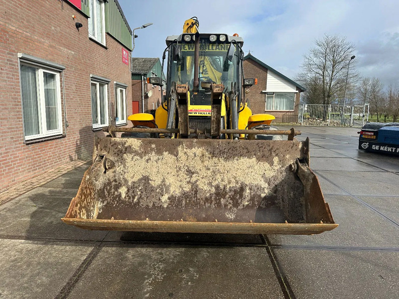 New Holland LB115B, CE, 240 MM MULTI PURPOSE LOADER BUCKET, 800 MM BACHOE DIGGING BUCKET, FLIP OVER FORKS, AIR CONDITIONER - מחפרון: תמונה 4 New Holland LB115B, CE, 240 MM MULTI PURPOSE LOADER BUCKET, 800 MM BACHOE DIGGING BUCKET, FLIP OVER FORKS, AIR CONDITIONER - מחפרון: תמונה 4