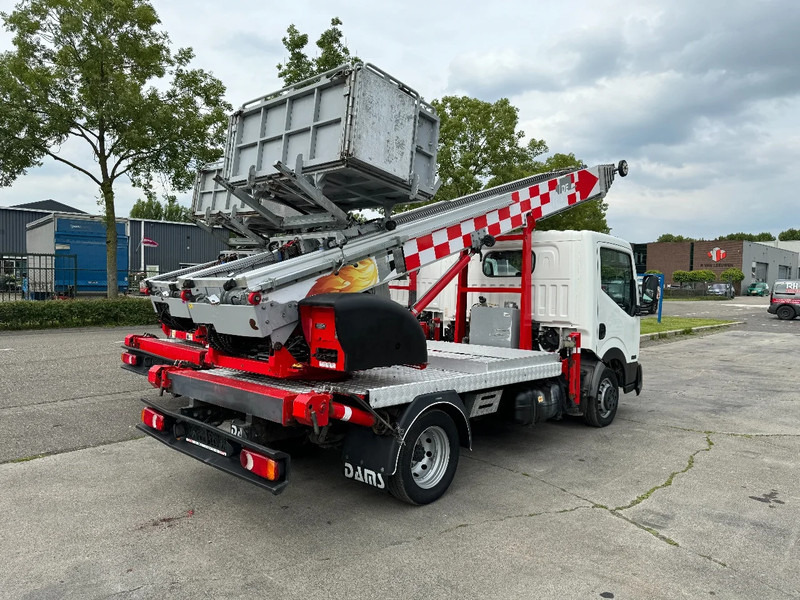 Nissan 3X UNIT CABSTAR 35.13 + LIFT 25 METER + REMOTE CONTROL EURO 6 - כלי רכב מסחרי: תמונה 3 Nissan 3X UNIT CABSTAR 35.13 + LIFT 25 METER + REMOTE CONTROL EURO 6 - כלי רכב מסחרי: תמונה 3