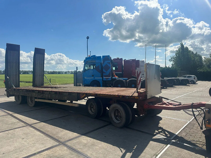 Nooteboom 4 ASSIGE BLADGEVEERD HYDRAULISCHE KLEPPEN - קרון נגרר עם מטען נמוך: תמונה 3 Nooteboom 4 ASSIGE BLADGEVEERD HYDRAULISCHE KLEPPEN - קרון נגרר עם מטען נמוך: תמונה 3