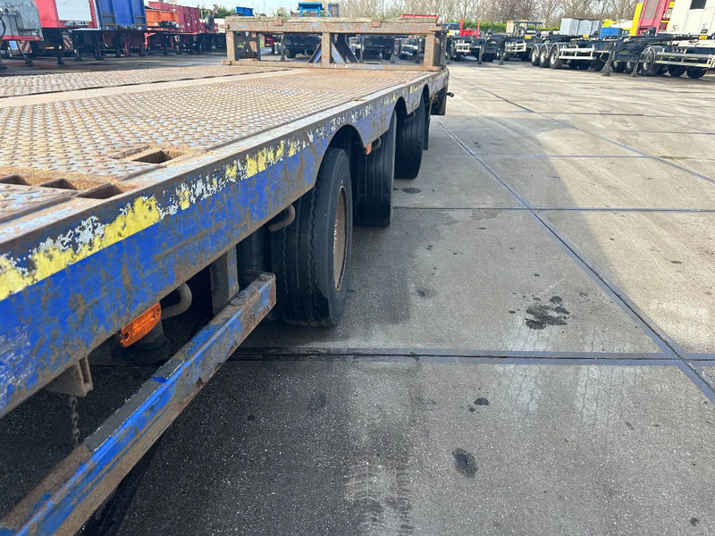 Nooteboom MCO-48-03V/L, 3 AXLE STEERINGDUBBLE EXTENDABLE 2 X 5,5 METER - סמיטריילר עם מטען נמוך: תמונה 4 Nooteboom MCO-48-03V/L, 3 AXLE STEERINGDUBBLE EXTENDABLE 2 X 5,5 METER - סמיטריילר עם מטען נמוך: תמונה 4