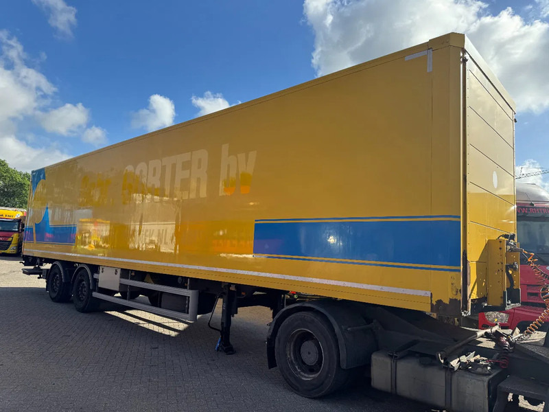 SYSTEM TRAILER TFSH 18 TRPLY - 2 AXLE SAF + STEERING AXLE - סמיטריילר בתיבה סגורה: תמונה 1 SYSTEM TRAILER TFSH 18 TRPLY - 2 AXLE SAF + STEERING AXLE - סמיטריילר בתיבה סגורה: תמונה 1