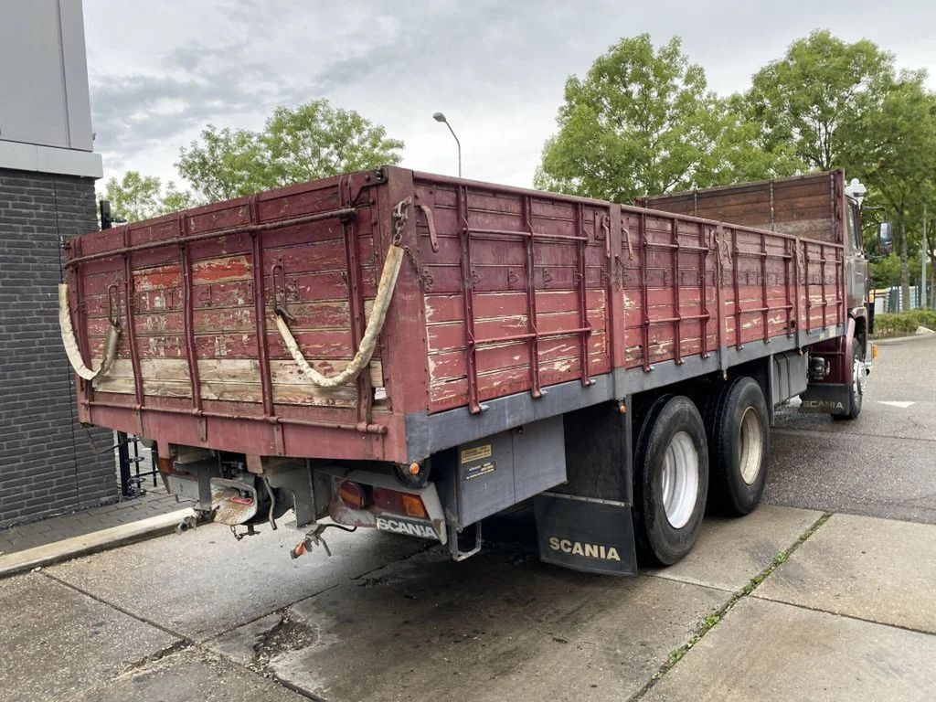 Scania LB141 V8 141 V8 - 6X2 - BOX 7,35 METER - משאית צד נופל/ שטוחה: תמונה 4 Scania LB141 V8 141 V8 - 6X2 - BOX 7,35 METER - משאית צד נופל/ שטוחה: תמונה 4