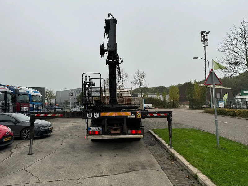 Scania P124-360 6X4 EURO 2 HIAB 200 C-5 ALL 2000 - משאית מנוף: תמונה 5 Scania P124-360 6X4 EURO 2 HIAB 200 C-5 ALL 2000 - משאית מנוף: תמונה 5
