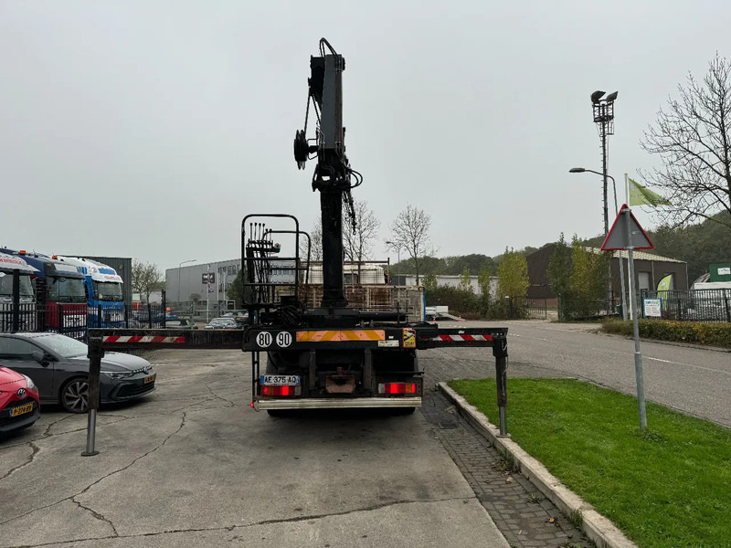 Scania P124-360 6X4 EURO 2 HIAB 200 C-5 ALL 2000 - משאית צד נופל/ שטוחה, משאית מנוף: תמונה 5 Scania P124-360 6X4 EURO 2 HIAB 200 C-5 ALL 2000 - משאית צד נופל/ שטוחה, משאית מנוף: תמונה 5