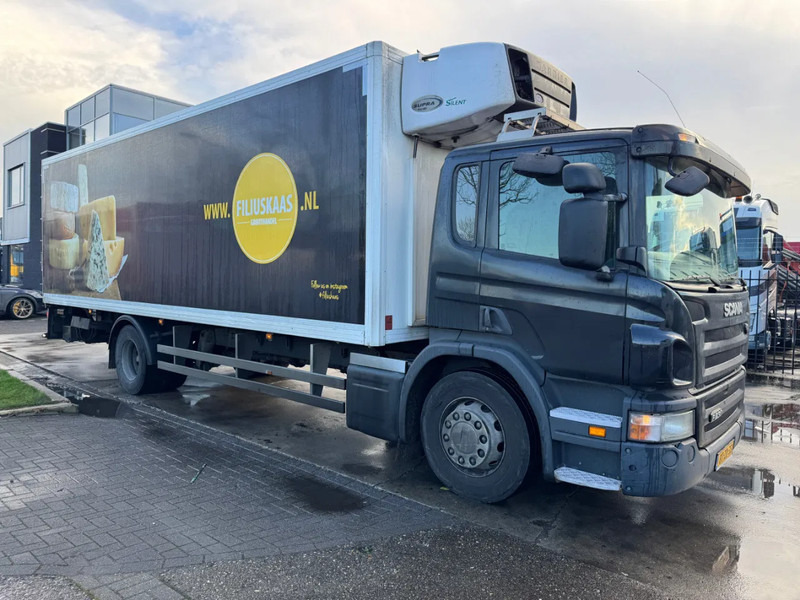 Scania P230 4X2 - EURO 4 + CARRIER SUPRA 950 MT + DHOLLANDIA LIFT - משאית קירור: תמונה 3 Scania P230 4X2 - EURO 4 + CARRIER SUPRA 950 MT + DHOLLANDIA LIFT - משאית קירור: תמונה 3