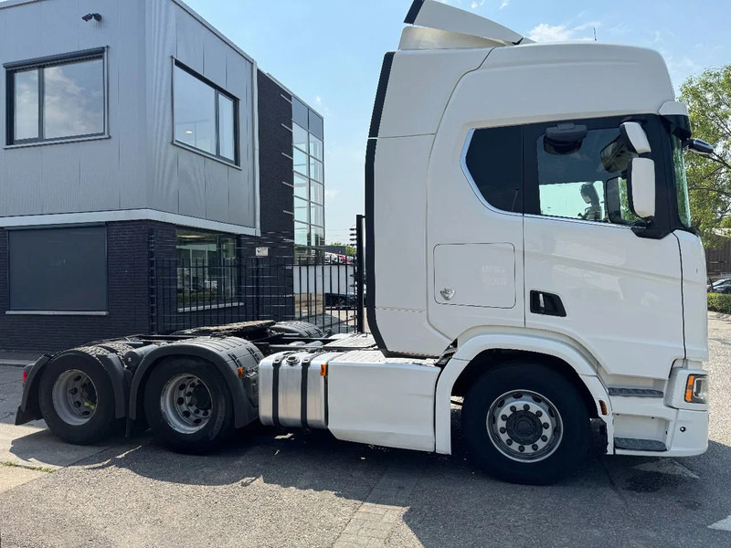 Scania R580 V8 NGS 6X4 EURO 6 RETARDER - יחידת טרקטור: תמונה 4 Scania R580 V8 NGS 6X4 EURO 6 RETARDER - יחידת טרקטור: תמונה 4