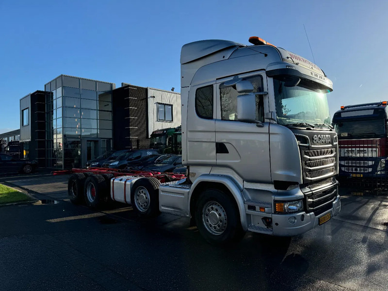 Scania R730 V8 8X4 EURO 6 BIG AXLES - משאית עם שלדת תא: תמונה 1 Scania R730 V8 8X4 EURO 6 BIG AXLES - משאית עם שלדת תא: תמונה 1