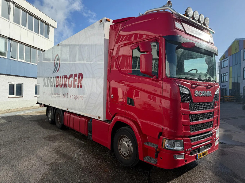 Scania S520 V8, 6X2, INTARDER, COMPLEET 2018 - משאית קירור: תמונה 3 Scania S520 V8, 6X2, INTARDER, COMPLEET 2018 - משאית קירור: תמונה 3