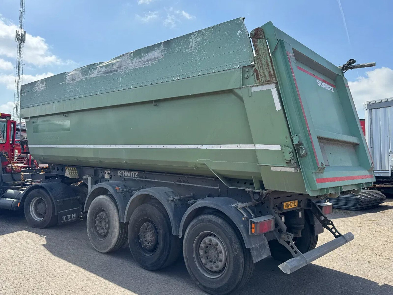 Schmitz Cargobull SGF*3 LIFTING AXLE - סמיטריילר עם מזהיר: תמונה 2 Schmitz Cargobull SGF*3 LIFTING AXLE - סמיטריילר עם מזהיר: תמונה 2