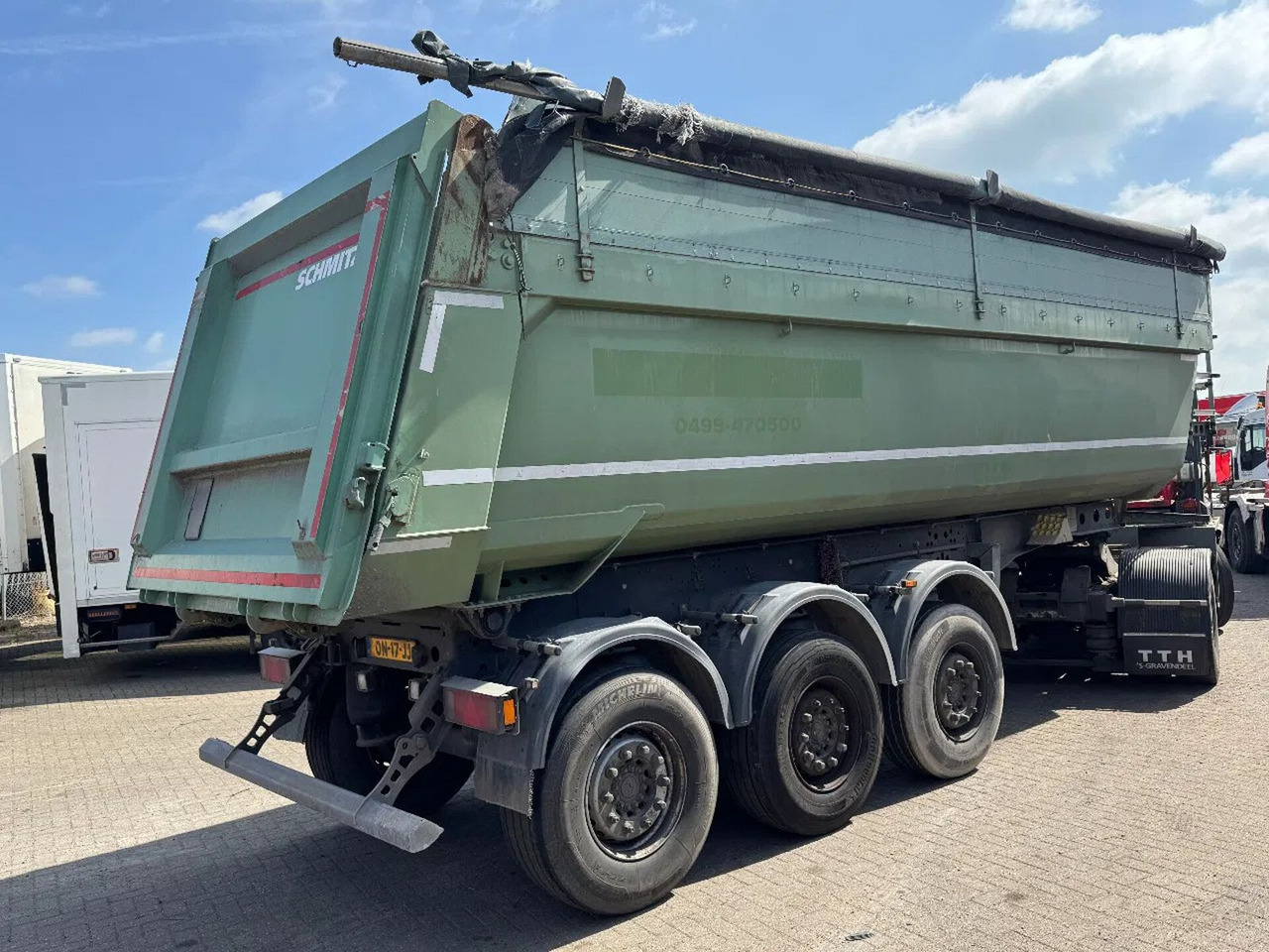 Schmitz Cargobull SGF*3 LIFTING AXLE - סמיטריילר עם מזהיר: תמונה 4 Schmitz Cargobull SGF*3 LIFTING AXLE - סמיטריילר עם מזהיר: תמונה 4