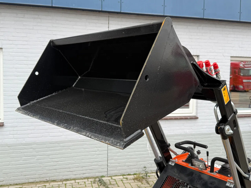 Skid steer loader SL36C - NEW & UNUSED! - מעמיס רצועות קומפקטי: תמונה 3 Skid steer loader SL36C - NEW & UNUSED! - מעמיס רצועות קומפקטי: תמונה 3