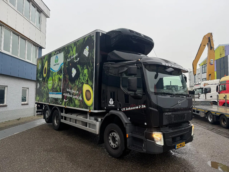 Volvo FE 280 6X2 EURO 6 DHOLLANDIA 2500 KG THERMO KING COOL UNIT - משאית קירור: תמונה 3 Volvo FE 280 6X2 EURO 6 DHOLLANDIA 2500 KG THERMO KING COOL UNIT - משאית קירור: תמונה 3