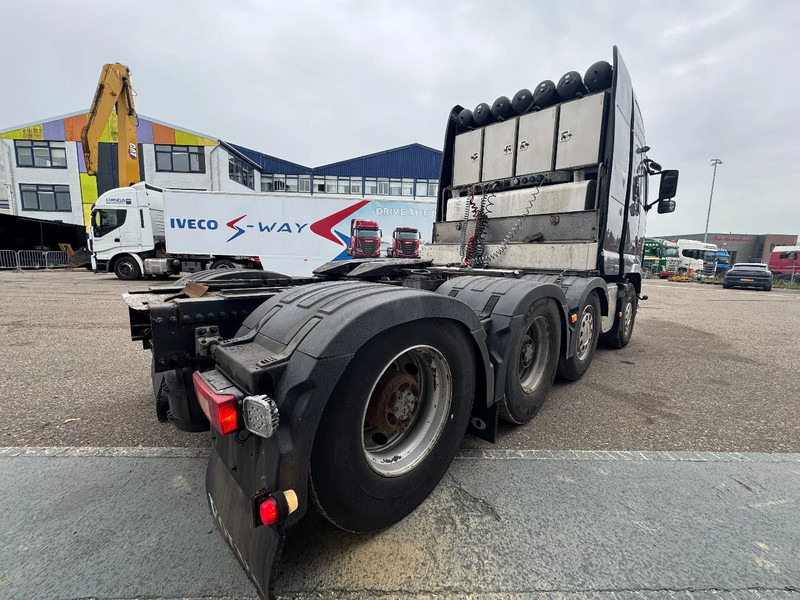 Volvo FH 16.750 8X4 - 160 TON + RETARDER - יחידת טרקטור: תמונה 5 Volvo FH 16.750 8X4 - 160 TON + RETARDER - יחידת טרקטור: תמונה 5