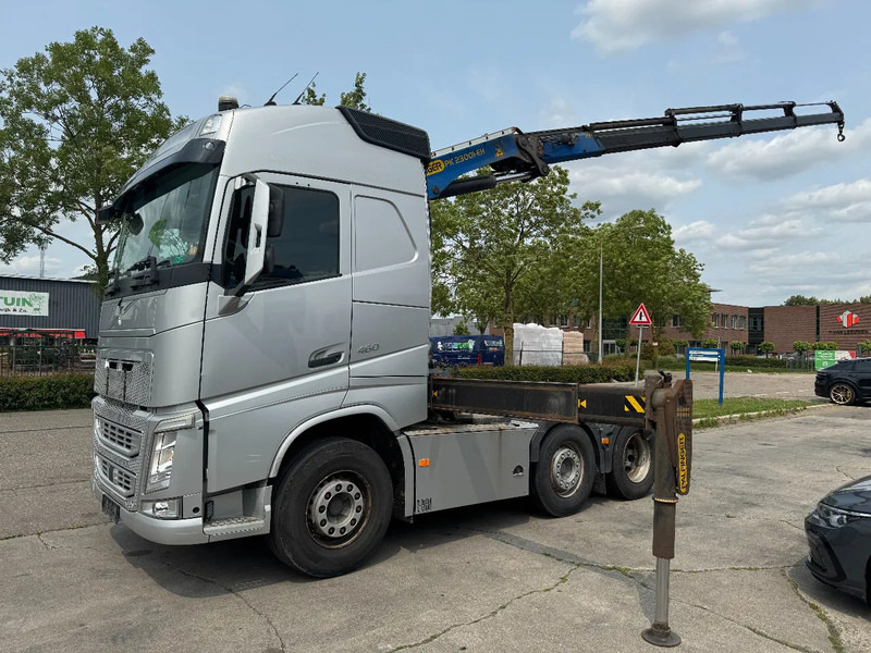 Volvo FH 460 6X2 PALFINGER 2300 + REMOTE CONTROL - יחידת טרקטור: תמונה 1 Volvo FH 460 6X2 PALFINGER 2300 + REMOTE CONTROL - יחידת טרקטור: תמונה 1