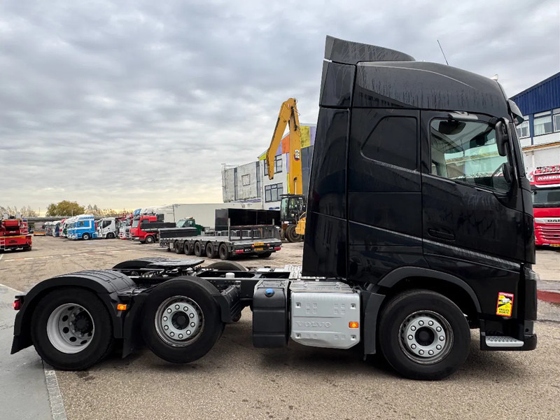 Volvo FH 460 6X2 TUV TILL 16-03-2026 - יחידת טרקטור: תמונה 4 Volvo FH 460 6X2 TUV TILL 16-03-2026 - יחידת טרקטור: תמונה 4